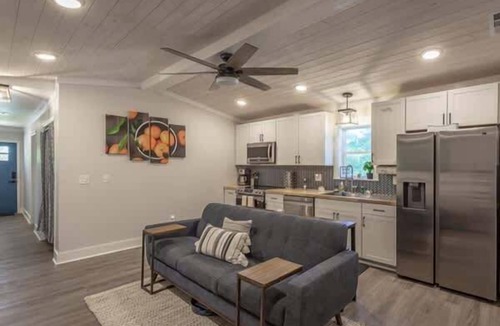 Carrabelle House | NEW Forgotten Coast Cottage, Beach River Town