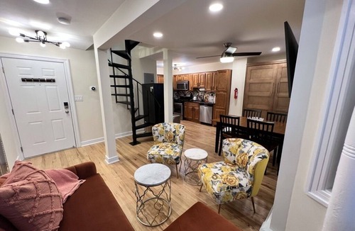 Hoboken Condo | NEW-Free Prkg-2BR/2.5Bath/3 Queen Size Beds-Duplex