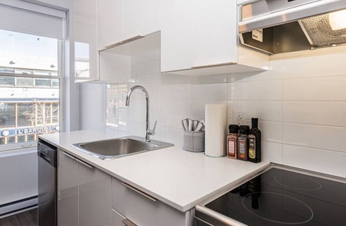 Plateau Mont Royal Apartment | New, Fresh and Luminous Studio in Le Plateau by Denstays