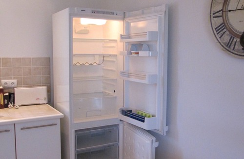 Aups House | New, fully-equipped villa in a peaceful setting among olive trees.