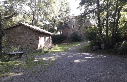 Essertines-en-Chatelneuf House | New Gîte le Moulin