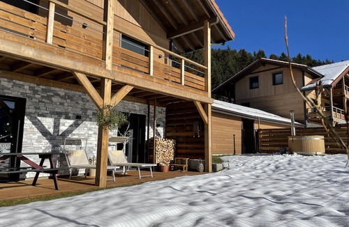 Xonrupt-Longemer Apartment | New gîte with private Nordic bath