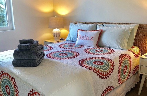 Durango House | NEW Galaxyland Modern Guest House in Durango