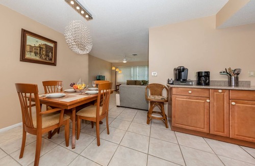 Venice East House | New Gem! Charming vacation home