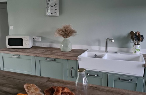 Vieil-Moutier House | NEW: Gite 14p on 7000m2 privatized/Nordic bath/Sauna (option)/Pond/River
