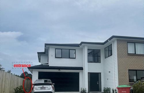 Greenhithe Villa | New Greenhithe Cozy Flat