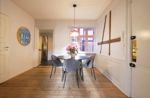 Nyhavn - Amalienborg Apartment | New Harbour/Carolina's Apartments/2 BR