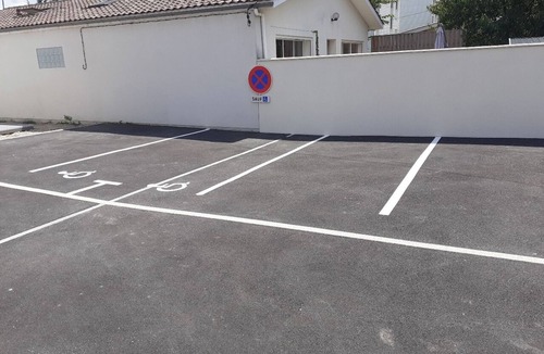 Begles House | New high-end house with secure parking