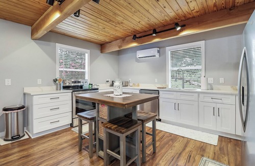 Spring Branch House | New! Hill Country Lake Cabin & Private Oasis!