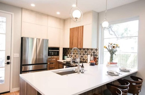 South Congress House | NEW Hip & Stylish House 30 steps from South Congressn