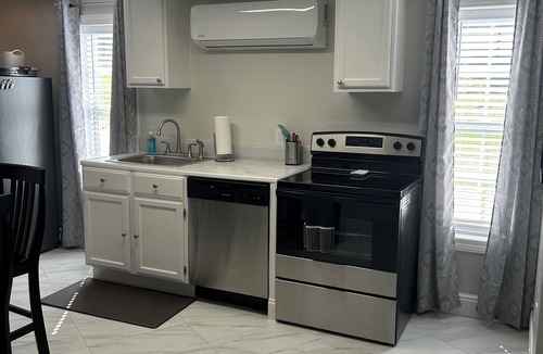 Vicksburg Apartment | New Holley Rentals studio apartment in Vicksburg