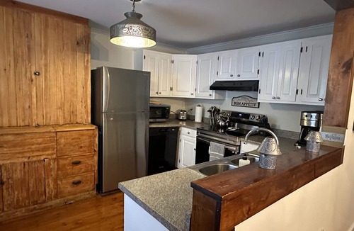 Hartwick House | *NEW*Hops House-Sleeps10-8Mi.toCDP&15Mi.toASV