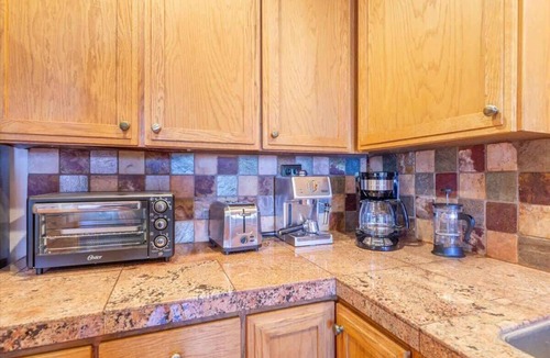 Tahoe Vista Cabin | New HOT TUB! Lake View, Knotty Pine Cabin with Charming Updates