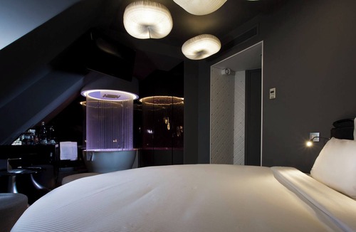 Quartier de la Folie-Mericourt Hotel | New Hotel République