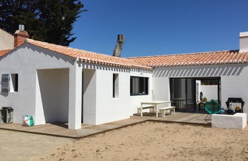 L'Epine House | New house (2015) for 7 people, bright 300m from St Jean beach