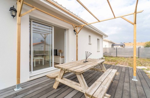 Saint-Paul-en-Born House | New house for 4 near Mimizan - Air conditioning included