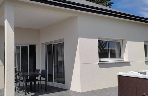 Pleherel-Plage-Vieux-Bourg House | New house for 2/4 people, jacuzzi, 800m from the Sables d'Or beach, free wifi