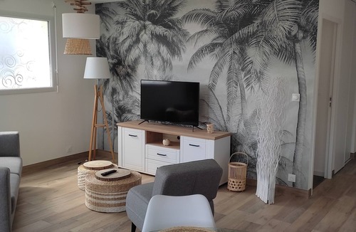 Pleherel-Plage-Vieux-Bourg House | New house for 2/4 people, jacuzzi, 800m from the Sables d'Or beach, free wifi