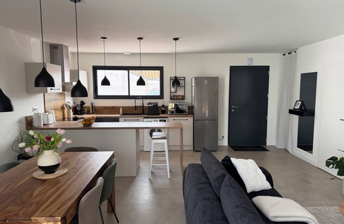 L'Aiguillon-sur-Vie House | New house with garden between river and ocean - up to 6 people