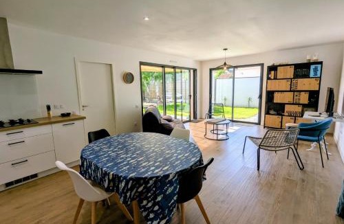 Jard-sur-Mer House | New house with garden - near beach