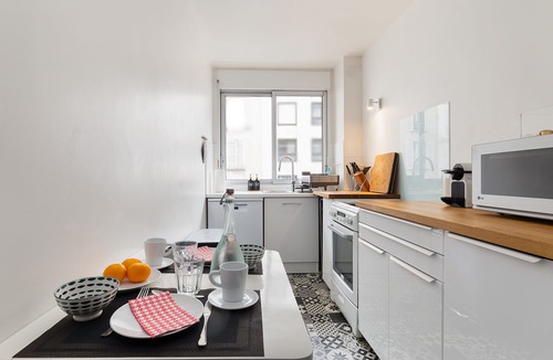 Necker Apartment | New Ideal for business travellers digital nomads couples tourism