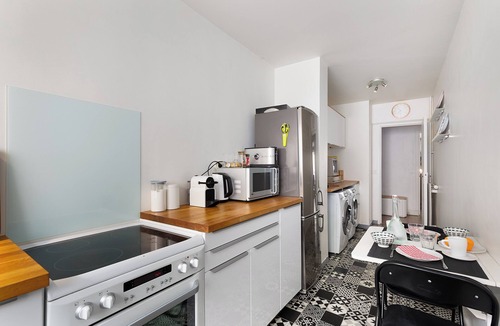 Necker Apartment | New Ideal for business travellers digital nomads couples tourism