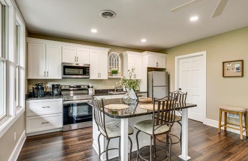 Akron House | NEW in 2024, 'Litfin Loft', Village of Akron