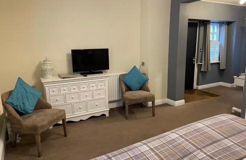 Clapham Hotel | New Inn Hotel