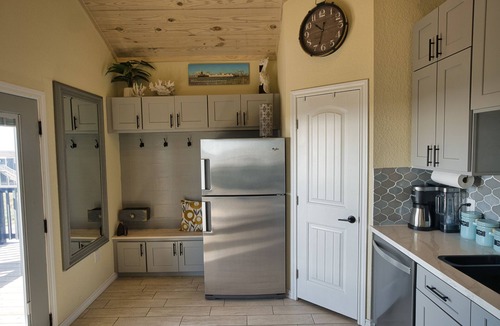 Cedar Lane House | NEW! Island Breeze - Your Perfect ICW-Beach Escape!