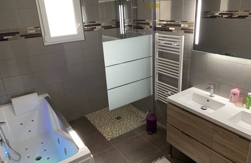 Foulayronnes House | New joint house of full foot 90m2
