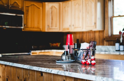 Amity House | *New* LakeWood Cabin at Timber Lodge Ranch