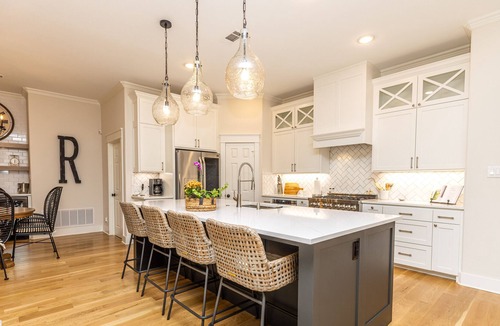 Lantana House | NEW! Lantana Home Overlooking Golf Course & Pond!