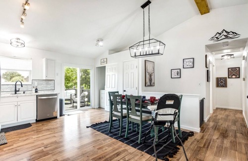 Wentzville Apartment | New lisiting Sale! 3King Bed