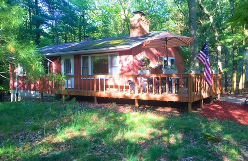 Pentwater Cottage | NEW LISTING 15% OFF 5BR Lake Michigan Cottage Private Retreat Family Friendly
