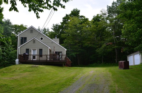 Wilmington Ski Chalet | New listing- Beautiful 4bd/3bath in Chimney Hill