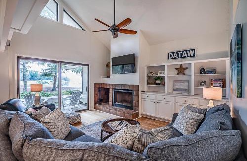 Dataw Island Villa | NEW Listing! Bluff Villa on Dataw