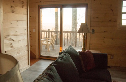 Walnut Mountain Cabin | *New listing* Breathtaking Views!