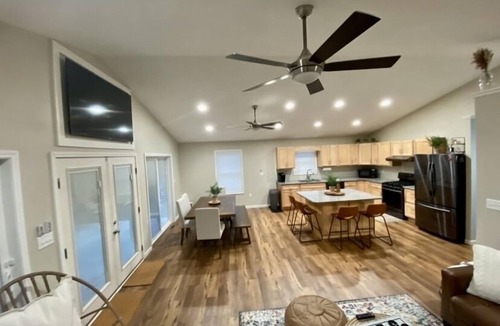 Bass Lake House | *New Listing* Cozy Lakefront Home - 10 Miles from Culver Academy