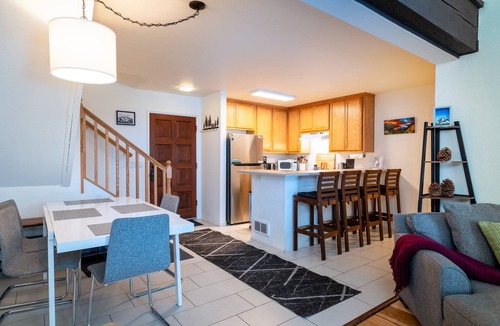 Alpine Meadows Condo | New Listing! Cozy Mountain Retreat Near 5-Lakes Hiking Trail & River Rafting, by Tahoe Time VR