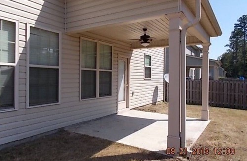 Gracewood House | New Listing! Fully furnished! Available for Master's!