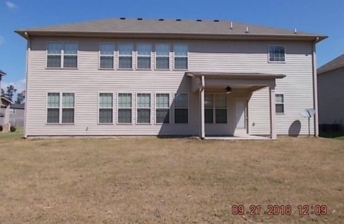 Gracewood House | New Listing! Fully furnished! Available for Master's!