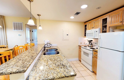 Baytowne Wharf Condo | New Listing! Ground Floor Gem at Pilot House | Sandestin Beach Resort