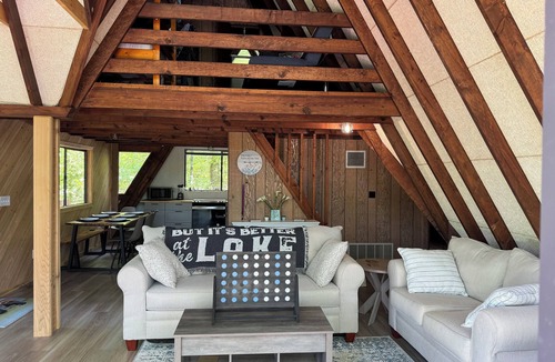 Innsbrook Ski Chalet | ! NEW LISTING! Lakefront Chalet with Private Beach on Beautiful Clear Water!