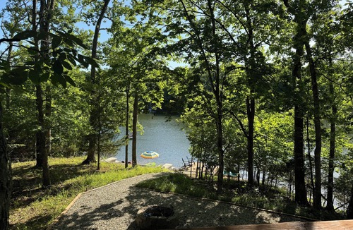 Innsbrook Ski Chalet | ! NEW LISTING! Lakefront Chalet with Private Beach on Beautiful Clear Water!
