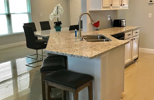 Lake Berkley House | New listing! Luxury vacation home At Terra Verde Resort