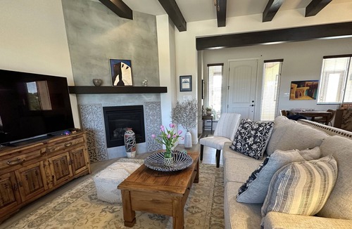 Santa Fe House | NEW LISTING: Modern Adobe styled sanctuary 10 minutes from downtown Santa Fe