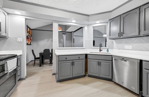 League City House | New Listing/NASA/4br 2ba 2000sq Sleeps10, Pet Friendly,Monthly discounts
