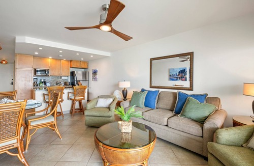Kahana Condo | New Listing Oceanfront 1BD at Kahana Reef