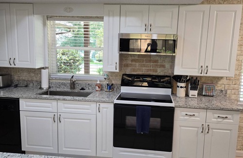 Dunnellon House | New listing Pet friendly home with Rainbow River access via private comm. park