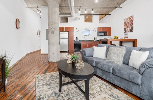 Downtown St. Louis Apartment | New Listing Relaxation in the City